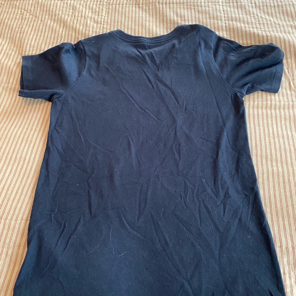 Nike Dri Fit Boys Medium Short Sleeve T-shirt. Has BEAST logo. - Picture 4 of 4